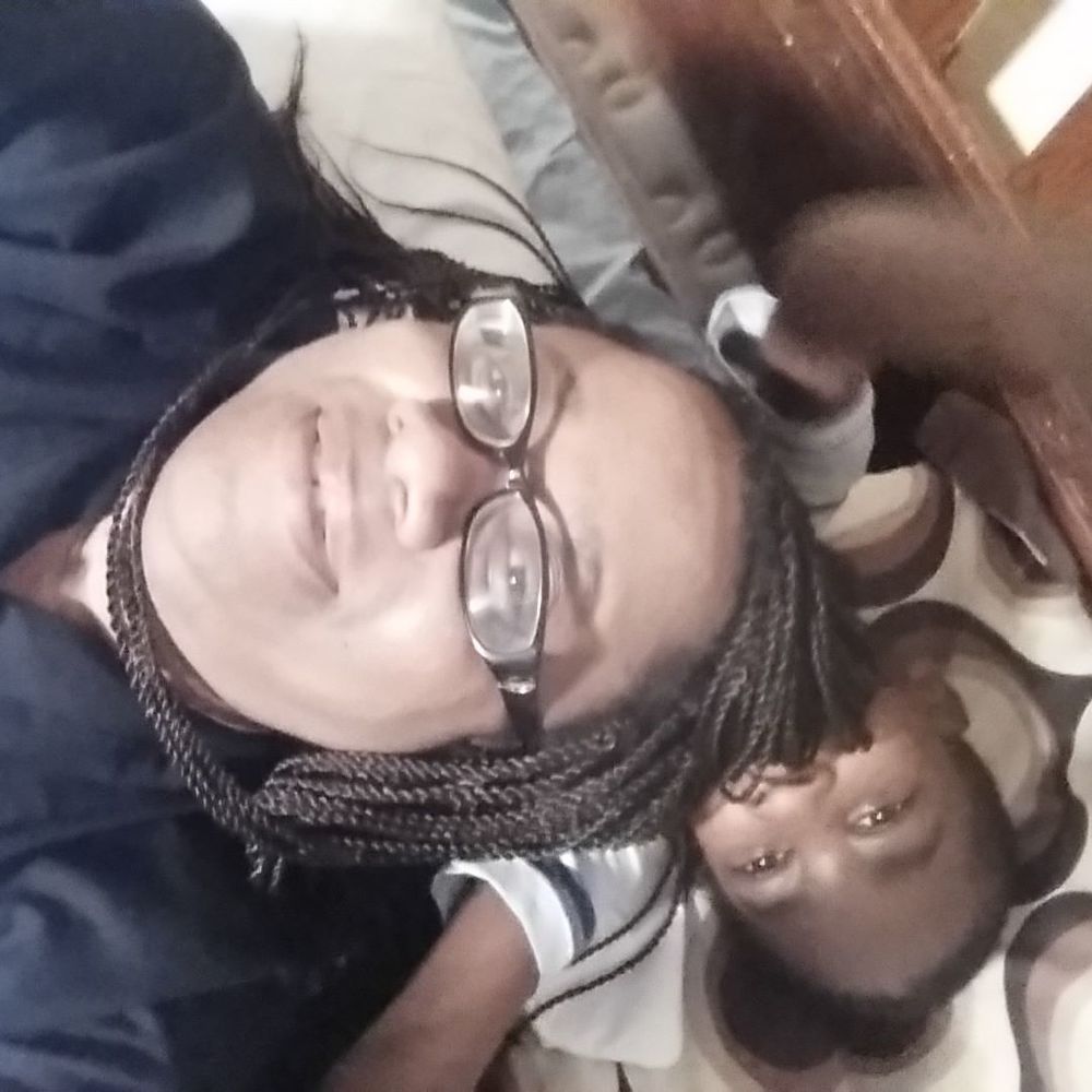 Meet your Posher, Terasa